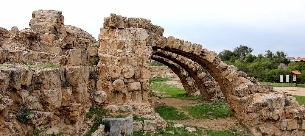 Ruiny-drevnego-goroda-Salamin-okolo-Famagusty-1